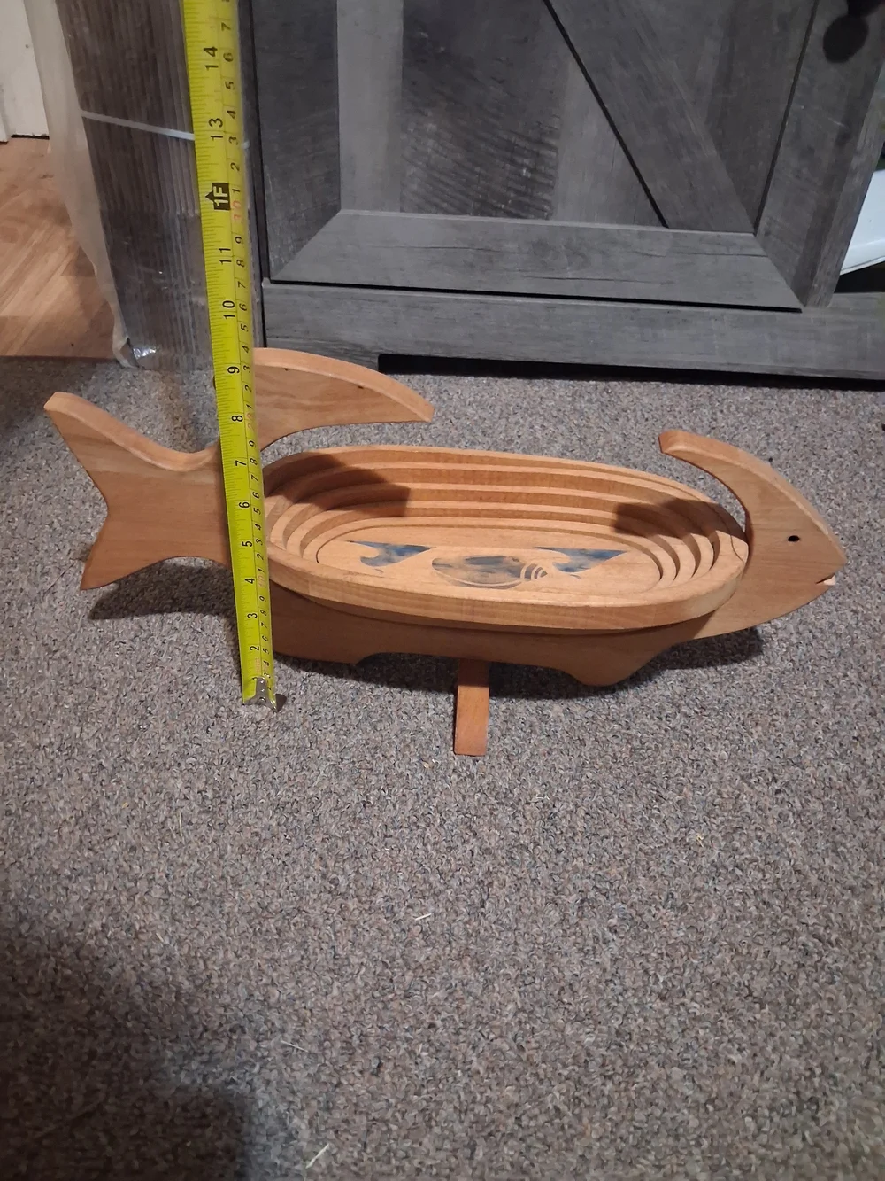 Vntg Handcrafted Wooden Fish-Shaped Accordian Basket- Natural Wood